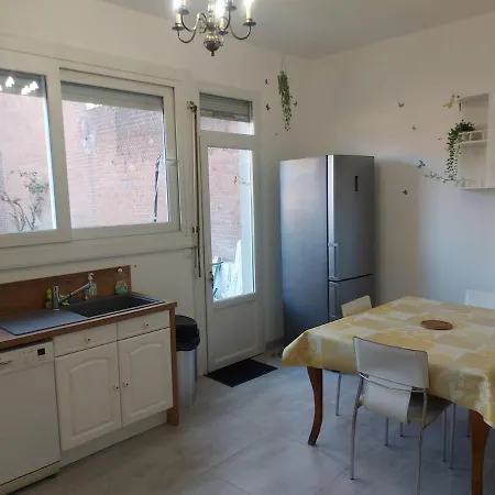 Maison Hyper Centre A 3 Minutes De Cnpe Ferienhaus *